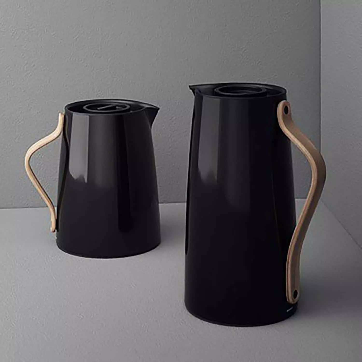 Stelton Emma Vedenkeitin 1,2L Musta - Image 2