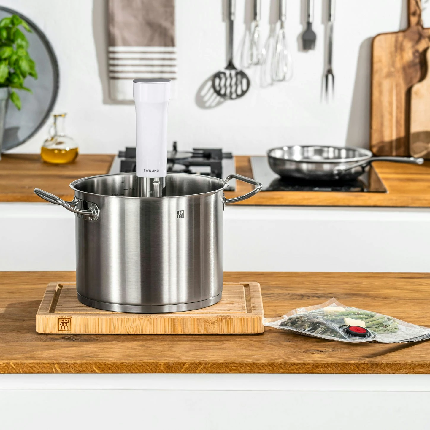 Zwilling Enfinigy Tyhjiökypsennin, Valkoinen - Image 6